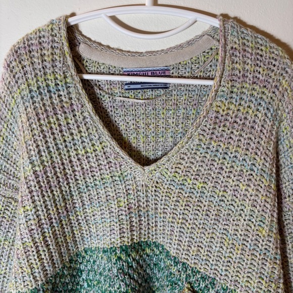 Kimchi Blue Space Station Cream Green Chunky V-Neck Sweater Size Medium - Picture 2 of 7